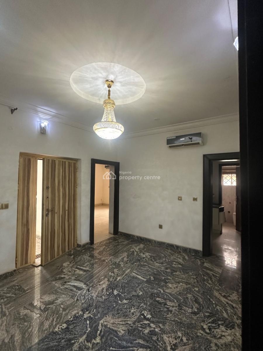 Excellent Spacious 6 Bedroom Duplex with Pool  Standalone, Asokoro District, Abuja, Detached Duplex for Rent