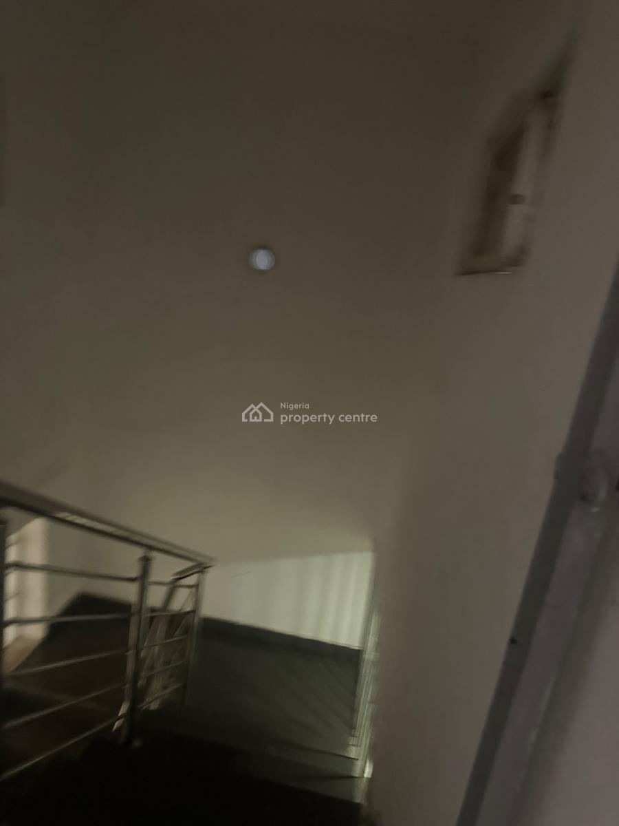 Excellent Spacious 6 Bedroom Duplex with Pool  Standalone, Asokoro District, Abuja, Detached Duplex for Rent