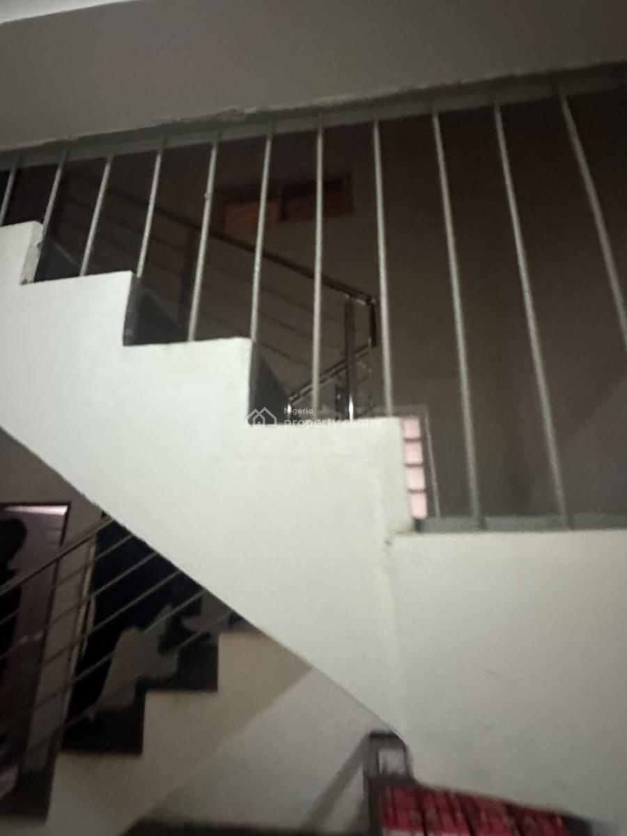 Excellent Spacious 6 Bedroom Duplex with Pool  Standalone, Asokoro District, Abuja, Detached Duplex for Rent