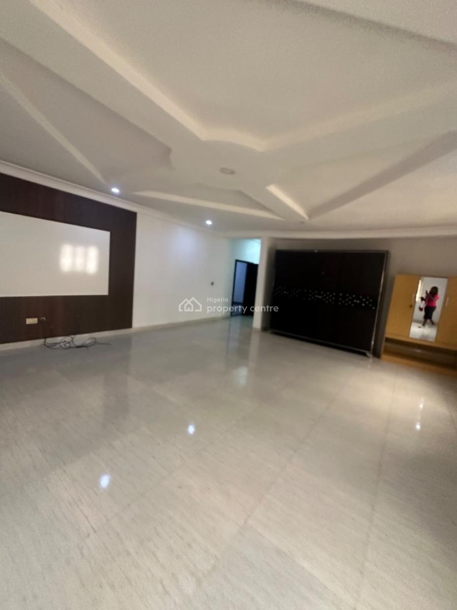 Excellent Spacious 6 Bedroom Duplex with Pool  Standalone, Asokoro District, Abuja, Detached Duplex for Rent