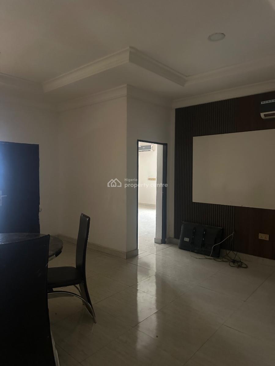 Excellent Spacious 6 Bedroom Duplex with Pool  Standalone, Asokoro District, Abuja, Detached Duplex for Rent