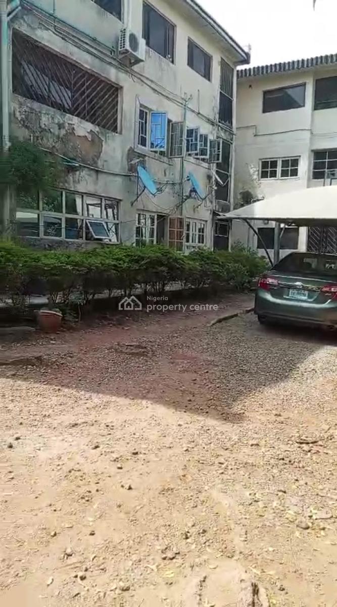 Luxury 4-bedroom Ground Floor Flat in Maitama! Secure Your Piece, Maitama District, Abuja, Flat / Apartment for Sale