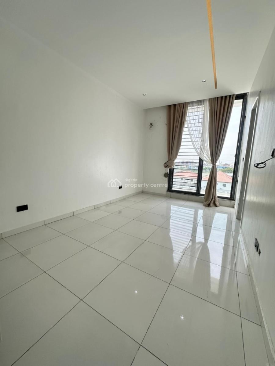 2 Bedroom Luxury Flat with Pool, Gym. Elevator, Concierge Service Etc, Lekki Right Hand Side, Lekki Phase 1, Lekki, Lagos, Flat / Apartment for Rent