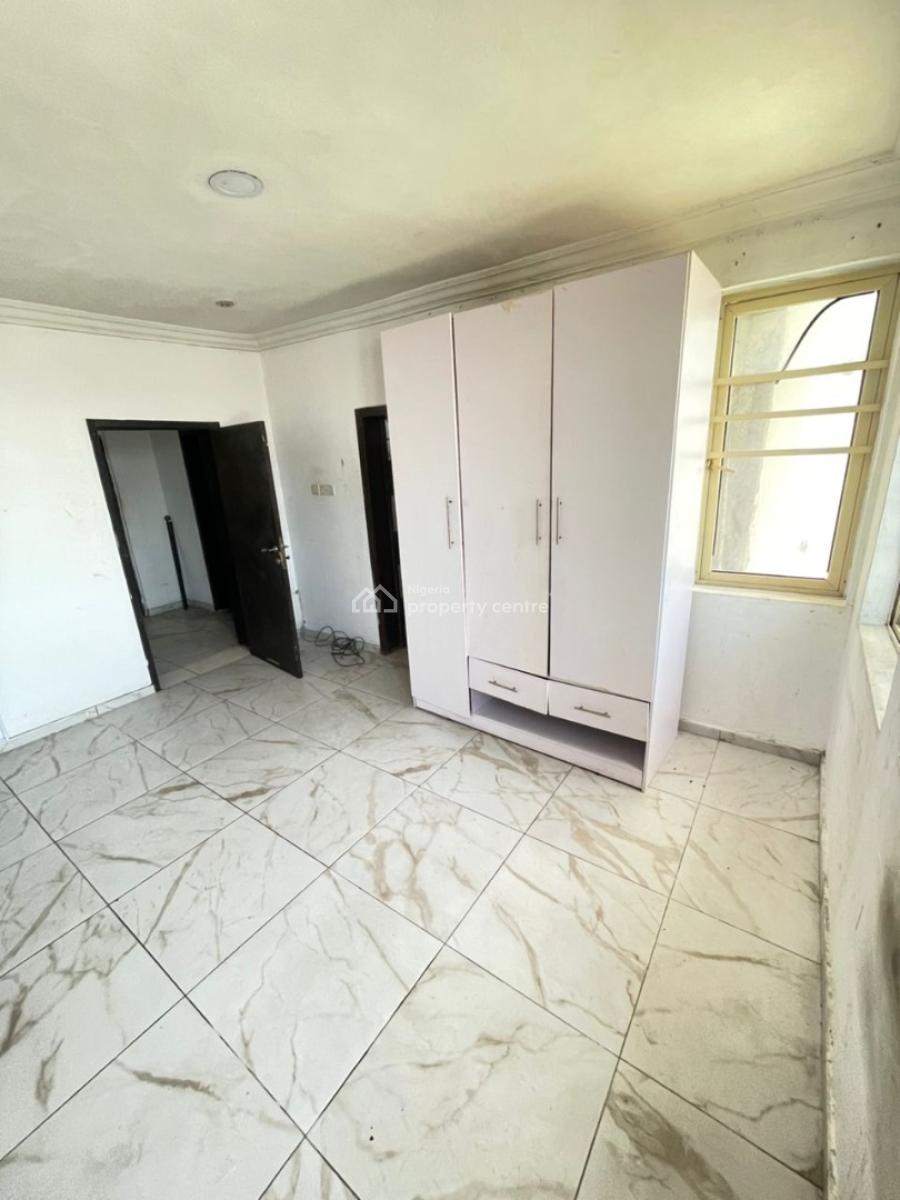Massive Room in a Shared Apartment, Lekki Conservation Road, Lekki, Lagos, Self Contain (single Rooms) for Rent