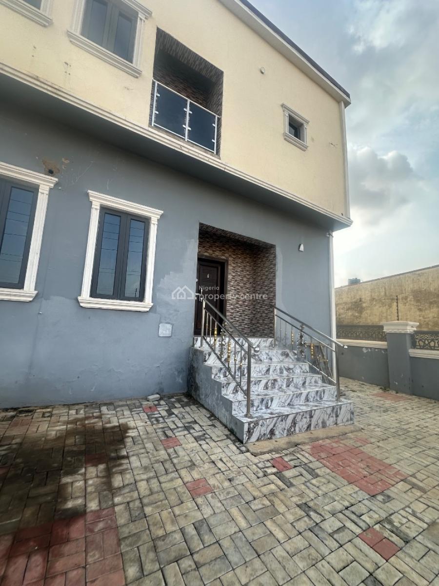 Excellent Spacious 4 Bedroom Duplex, Sunnyvale Road, Lokogoma District, Abuja, Terraced Duplex for Rent