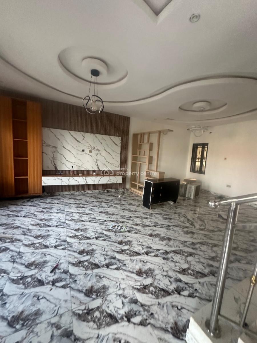 Excellent Spacious 4 Bedroom Duplex, Sunnyvale Road, Lokogoma District, Abuja, Terraced Duplex for Rent