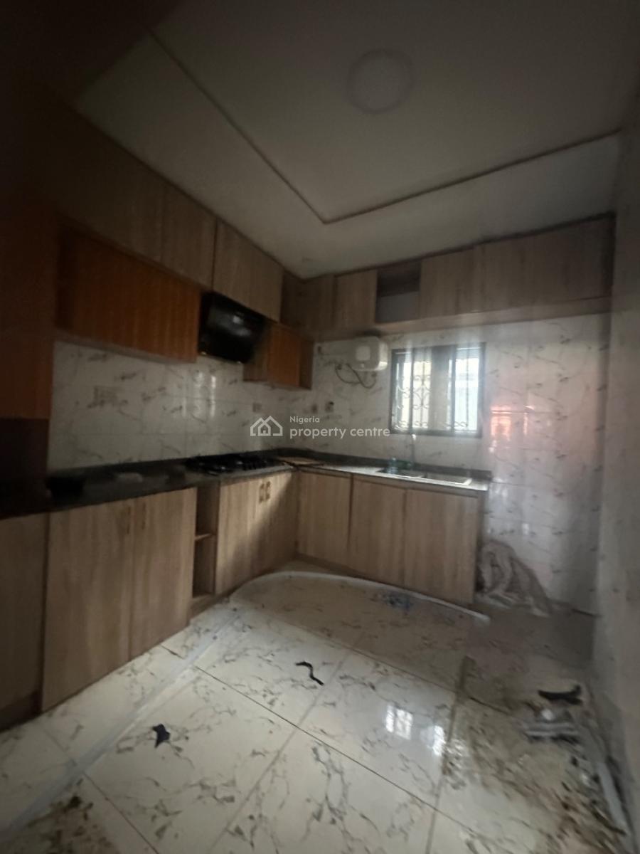Excellent Spacious 4 Bedroom Duplex, Sunnyvale Road, Lokogoma District, Abuja, Terraced Duplex for Rent