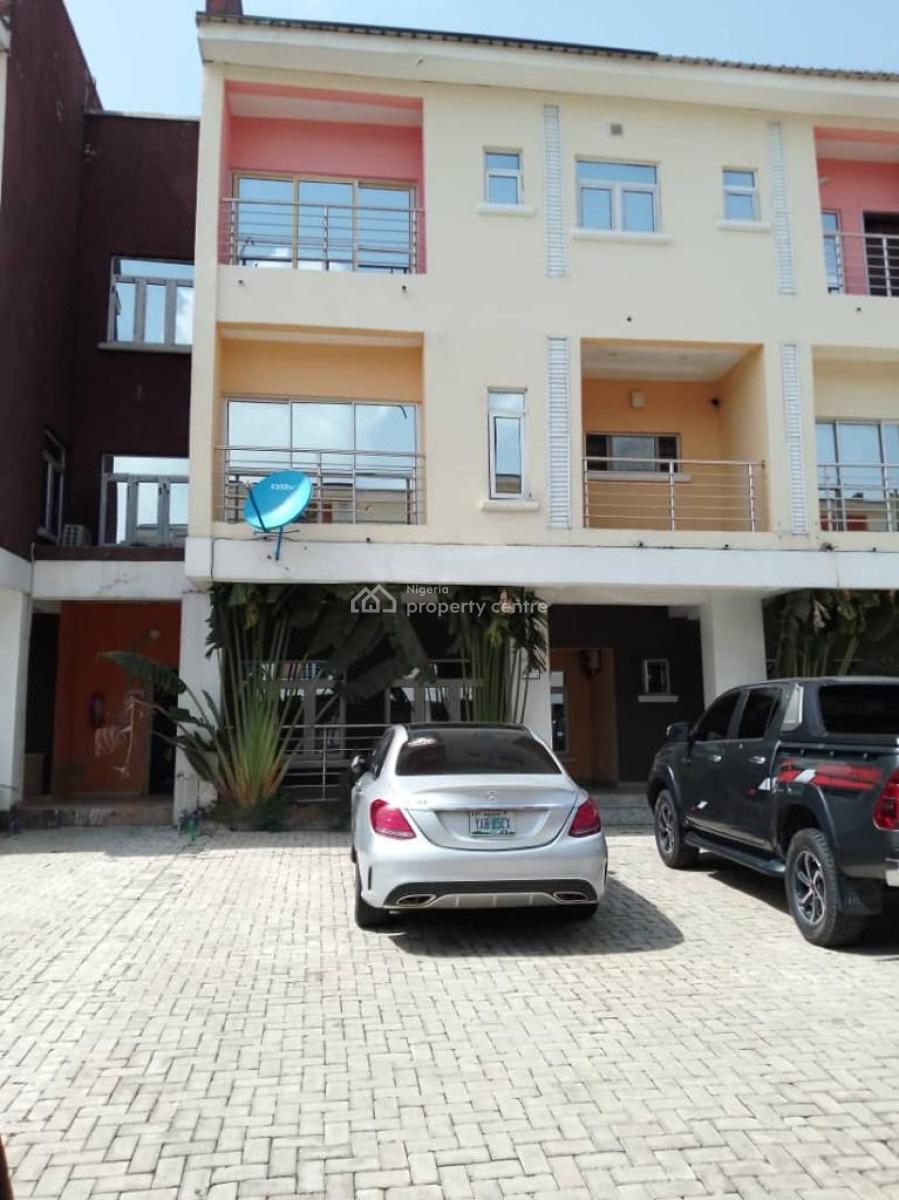Beautiful Spacious 4 Bedroom Duplex, Idu Industrial, Abuja, Terraced Duplex for Sale
