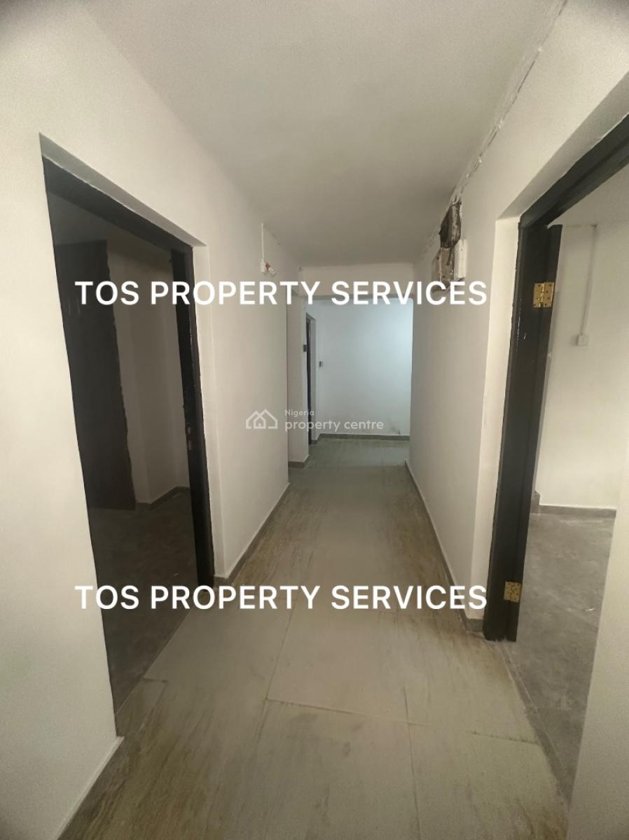 Clean 3 Bedroom All Rooms Ensuite Flat, Sabo-alagomeji, Yaba, Lagos, Alagomeji, Yaba, Lagos, Flat / Apartment for Rent
