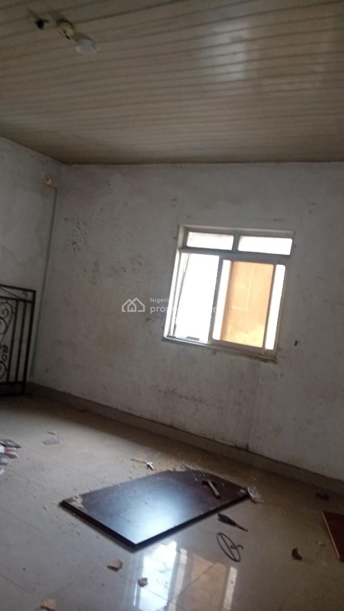 Luxury 3bedroom Duplex, 27 Adeleke Noah Street Goodnews Estate, Badore, Ajah, Lagos, Flat / Apartment for Rent