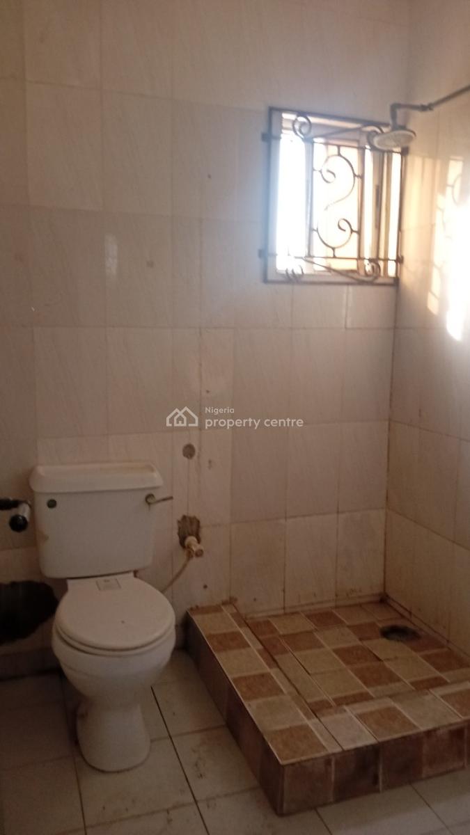 Luxury 3bedroom Duplex, 27 Adeleke Noah Street Goodnews Estate, Badore, Ajah, Lagos, Flat / Apartment for Rent
