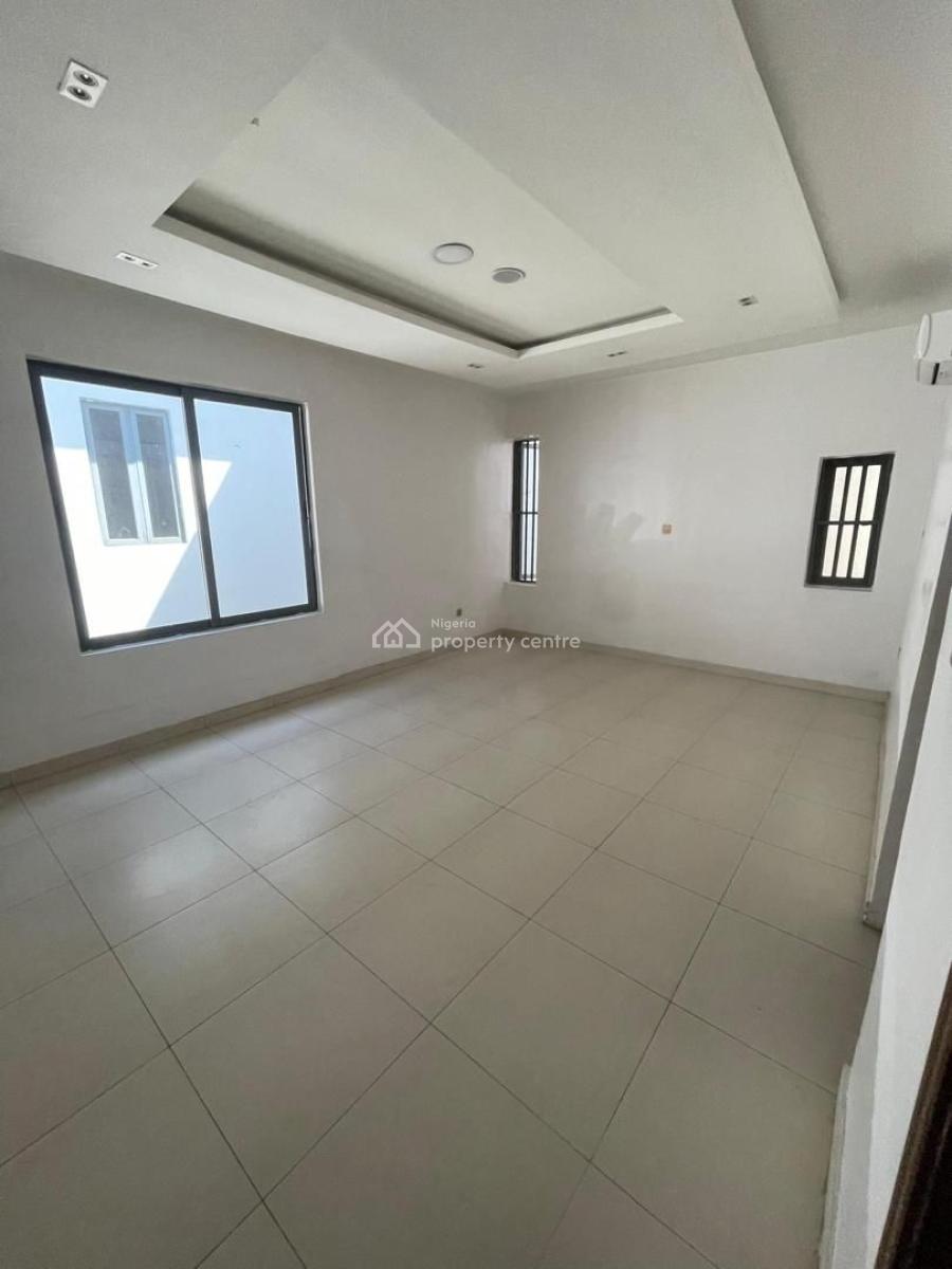 Shared Apartment Semi Masters Room Up Stairs, Osapa, Lekki, Lagos, Self Contain (single Rooms) for Rent