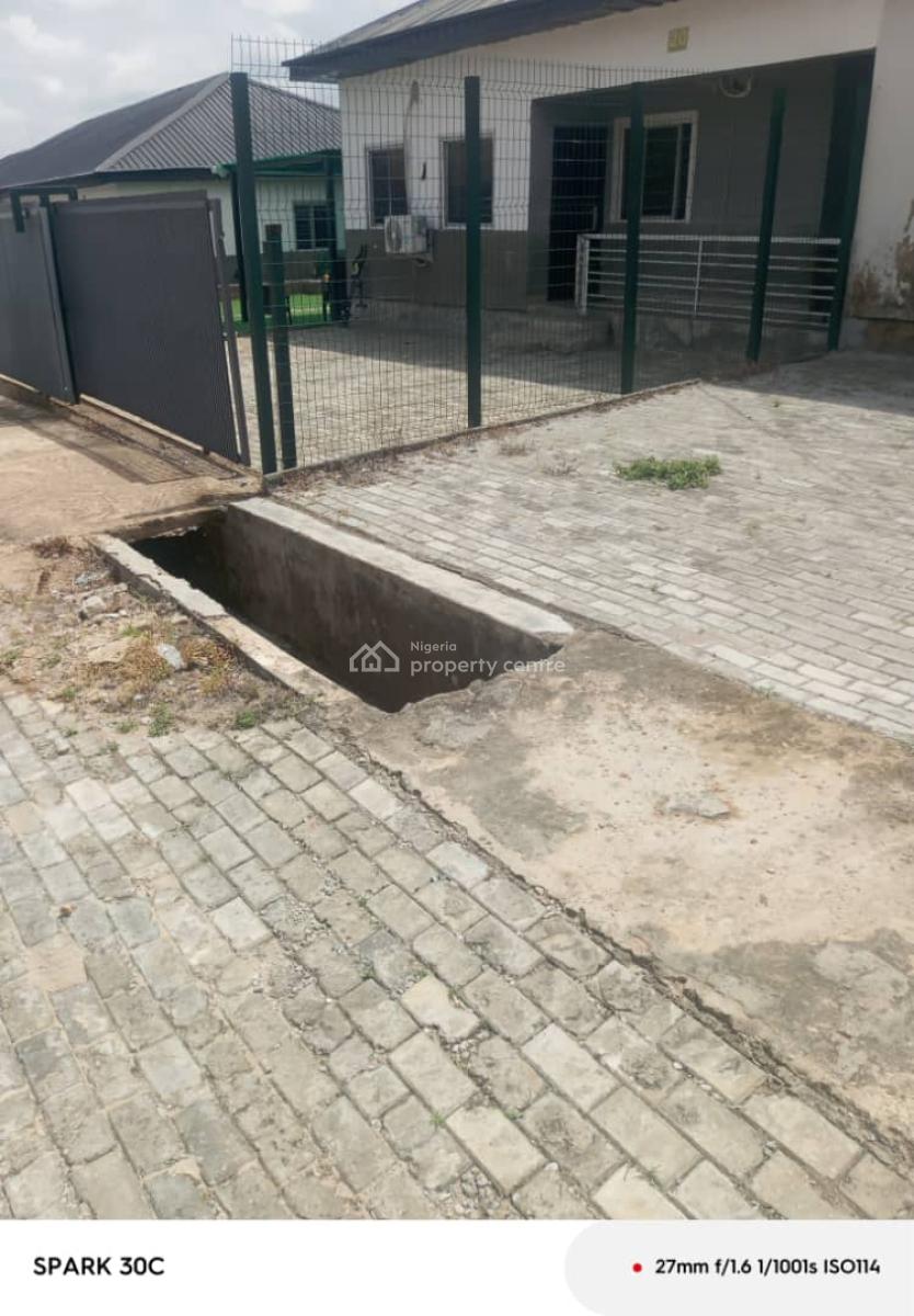 Standard 2 Bedroom Flat En Suite, Kuker Homes Estate, Kuje Area Council, Kuje, Abuja, Flat / Apartment for Sale