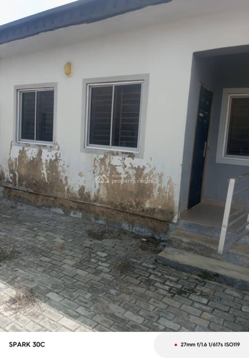 Standard 2 Bedroom Flat En Suite, Kuker Homes Estate, Kuje Area Council, Kuje, Abuja, Flat / Apartment for Sale
