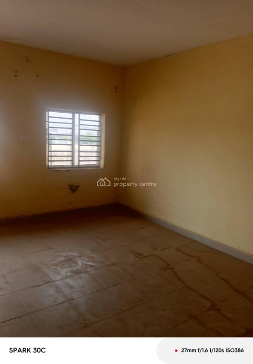 Standard 2 Bedroom Flat En Suite, Kuker Homes Estate, Kuje Area Council, Kuje, Abuja, Flat / Apartment for Sale