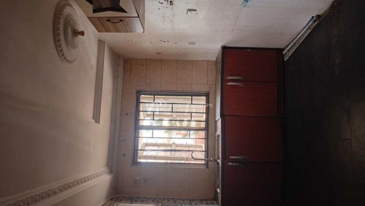 Exquisite 2bedroom Apartment, 29 Olumide Madariola Street, Rockstone Estate, Badore, Ajah, Lagos, Flat / Apartment for Rent