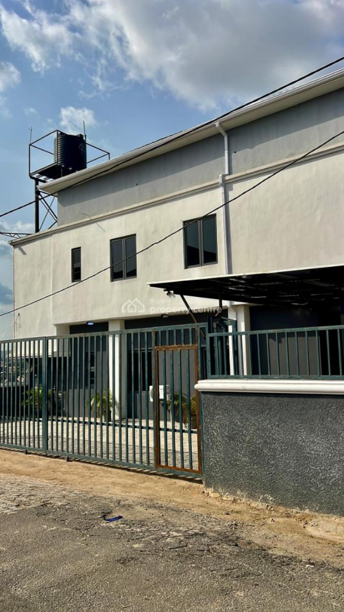 Commercial Building for Lease in Gwarinpa, 3rd Avenue Gwarinpa, Gwarinpa, Abuja, Commercial Property for Rent