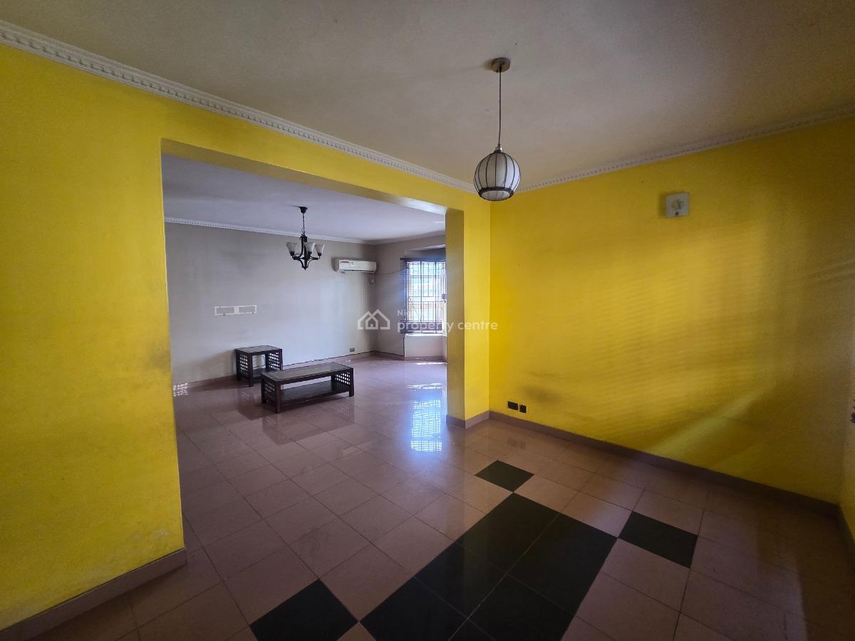 Well Maintained 4-bedroom Semi-detached Duplex Puls 2rooms Bq, Off Admiralty Way, Lekki Phase 1, Lekki, Lagos, Semi-detached Duplex for Rent