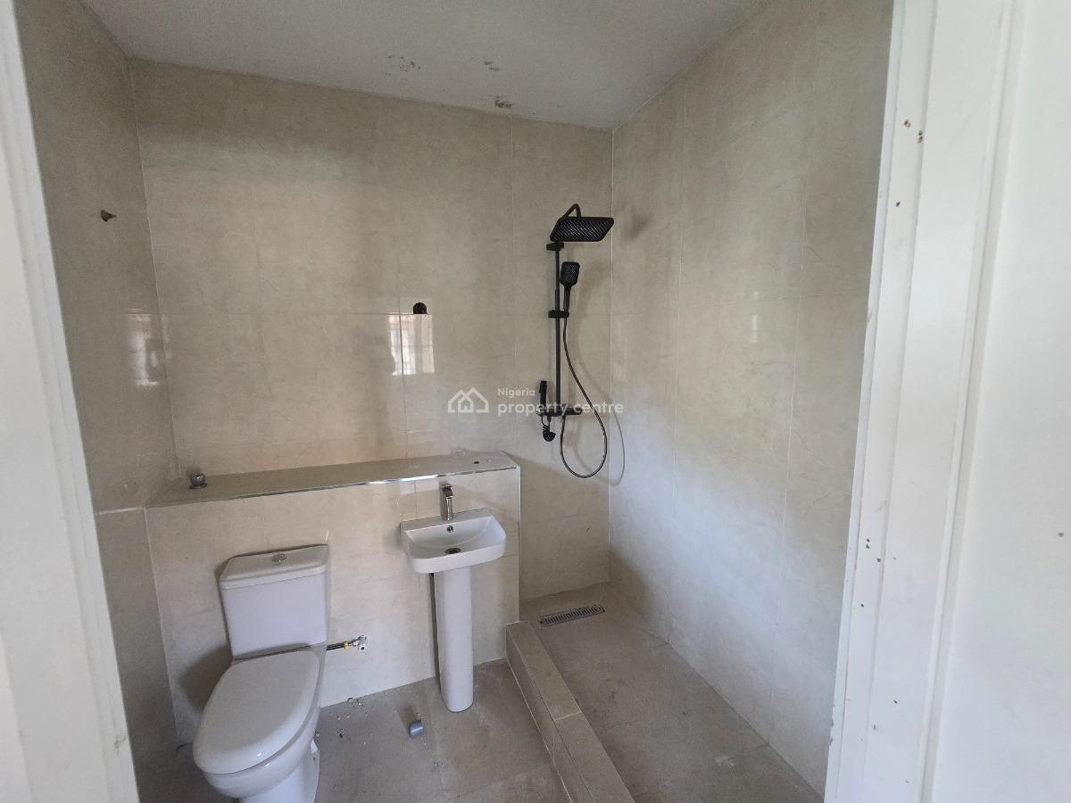 Well Maintained 4-bedroom Semi-detached Duplex Puls 2rooms Bq, Off Admiralty Way, Lekki Phase 1, Lekki, Lagos, Semi-detached Duplex for Rent