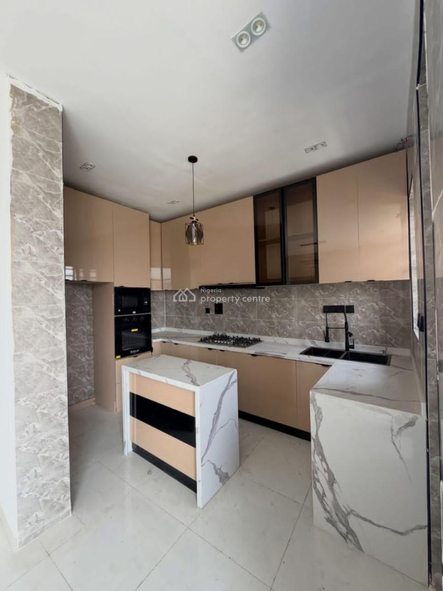 New Exquisite 2 Bedroom Apartment, Ologolo, Ologolo, Lekki, Lagos, Flat / Apartment for Sale