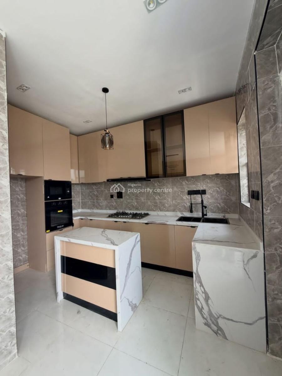 New Exquisite 2 Bedroom Apartment, Ologolo, Ologolo, Lekki, Lagos, Flat / Apartment for Sale
