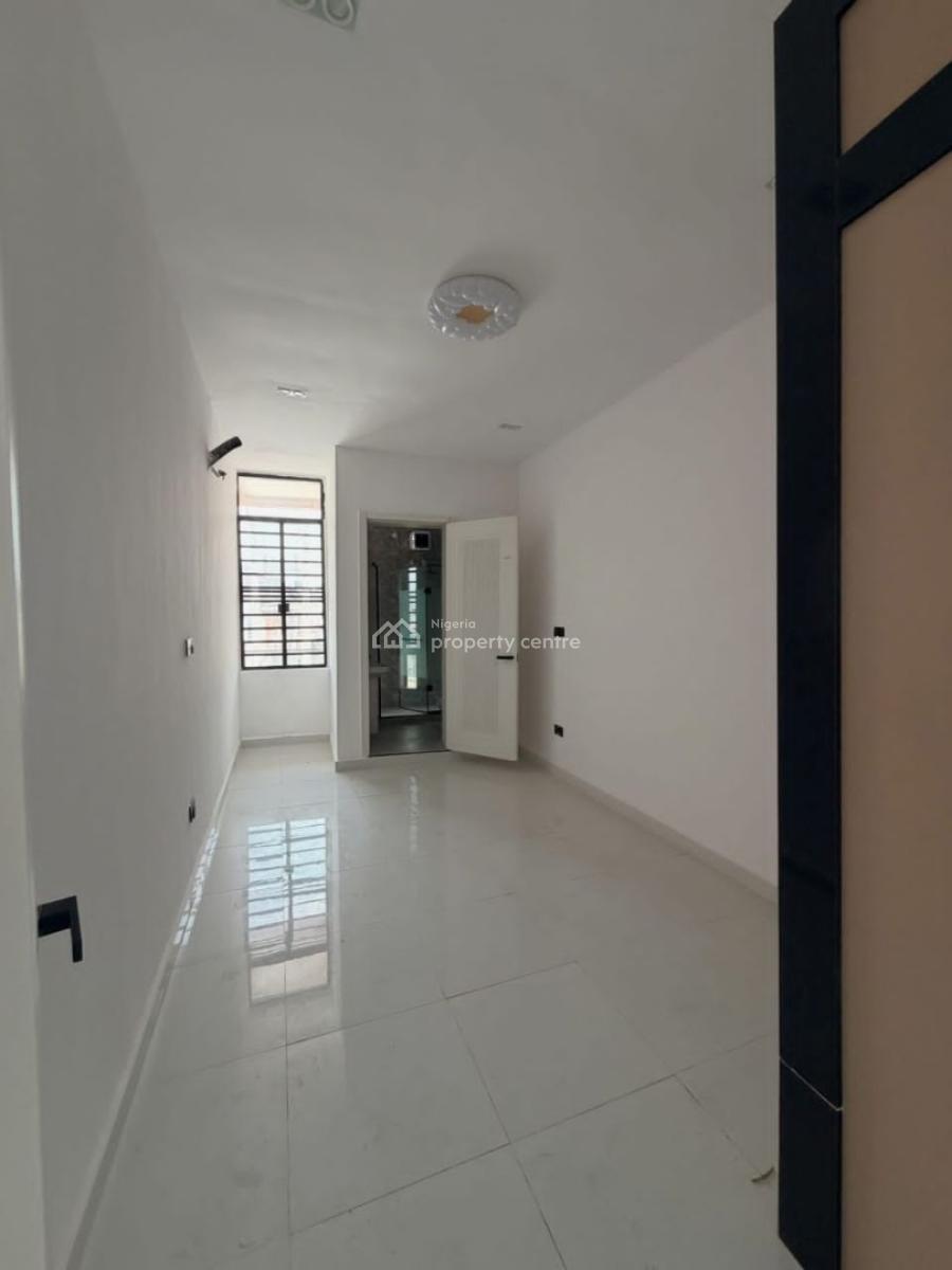 New Exquisite 2 Bedroom Apartment, Ologolo, Ologolo, Lekki, Lagos, Flat / Apartment for Sale