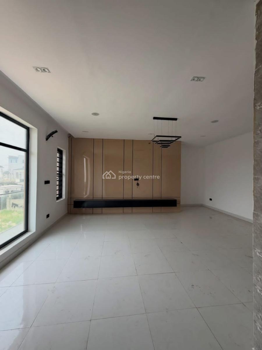 New Exquisite 2 Bedroom Apartment, Ologolo, Ologolo, Lekki, Lagos, Flat / Apartment for Sale