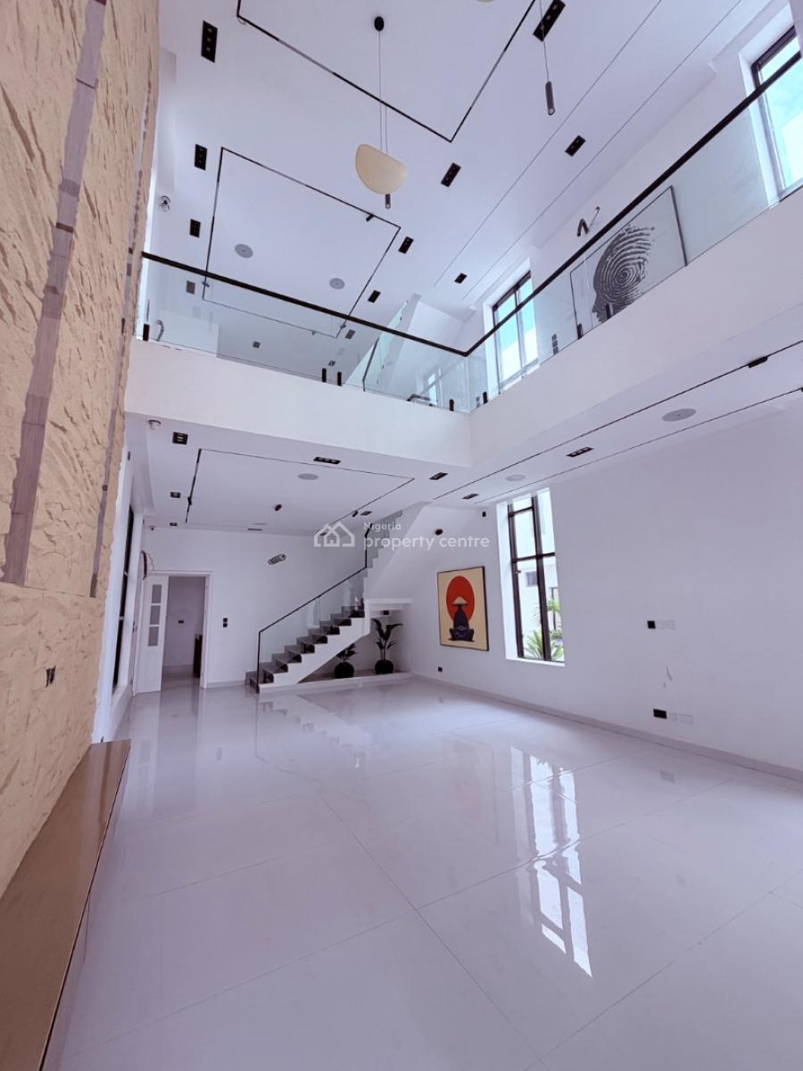 5bedrooms Detached House with Bq, Palm Estate, Osapa, Lekki, Lagos, Detached Duplex for Sale