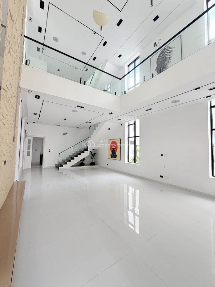 5bedrooms Detached House with Bq, Palm Estate, Osapa, Lekki, Lagos, Detached Duplex for Sale
