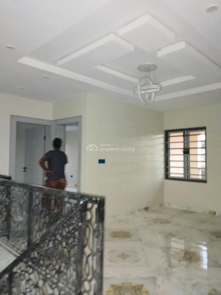 Lovely 3bedroom Duplex in a Peaceful Environment at Magboro, Magboro, Magboro, Ogun, Detached Duplex for Sale