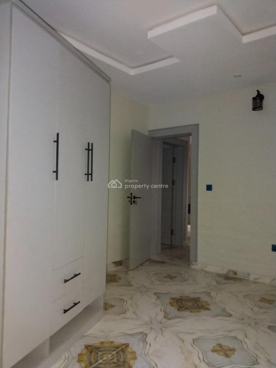 Lovely 3bedroom Duplex in a Peaceful Environment at Magboro, Magboro, Magboro, Ogun, Detached Duplex for Sale