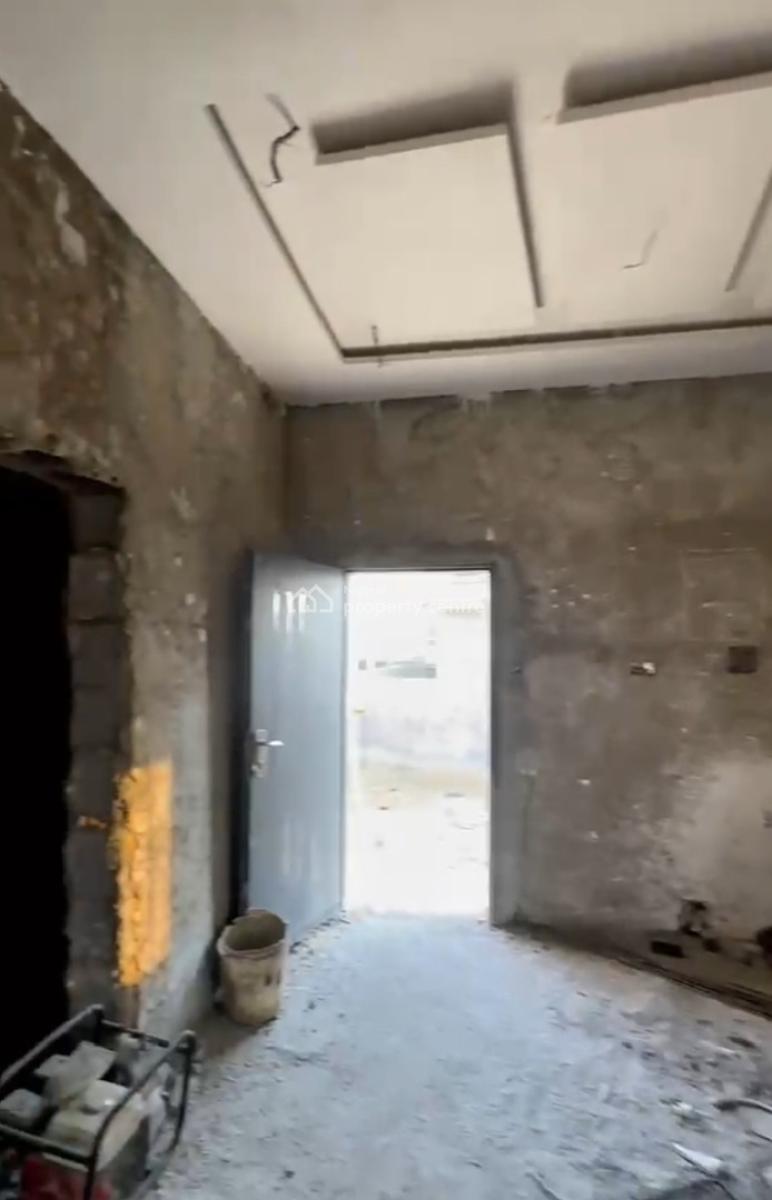 3bedroom Fully Detached Duplex Carcass, Along  Von Estate Road Lugbe., Lugbe District, Abuja, Detached Duplex for Sale