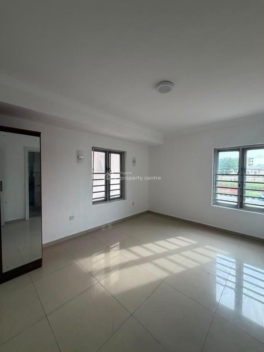 Affordable 2 Bedroom Apartment, Lekki Phase 1, Lekki, Lagos, Flat / Apartment for Rent