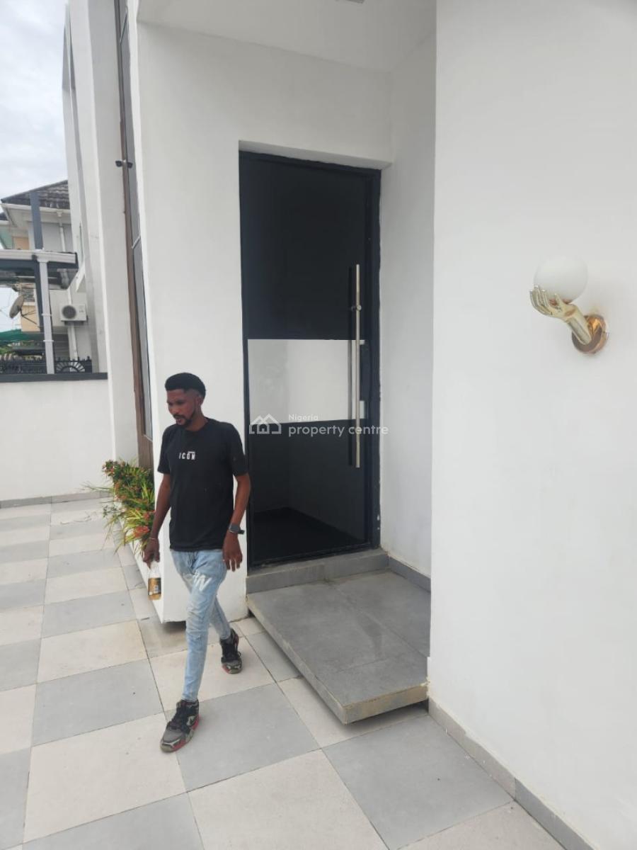 Contemporary 5  Bedroom Fully Detached House with a Bq*, Lekki Phase 1, Lekki, Lagos, House for Sale