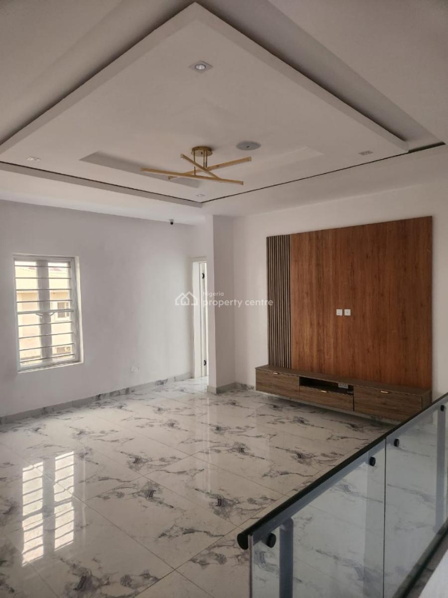 Contemporary 5  Bedroom Fully Detached House with a Bq*, Lekki Phase 1, Lekki, Lagos, House for Sale