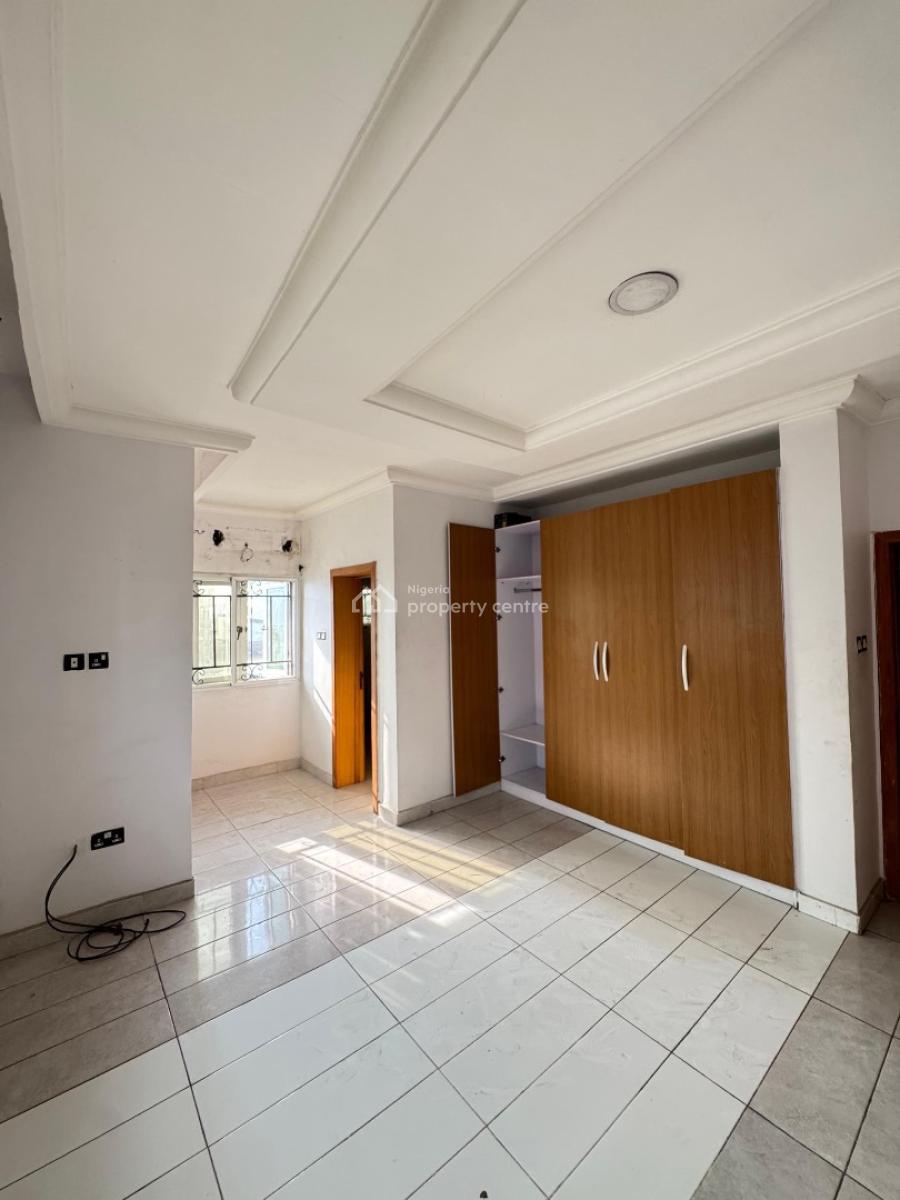 Nicely Designed 3 Bedroom Terrace with Car Garage, Lekki Right, Lekki, Lagos, Terraced Duplex for Sale