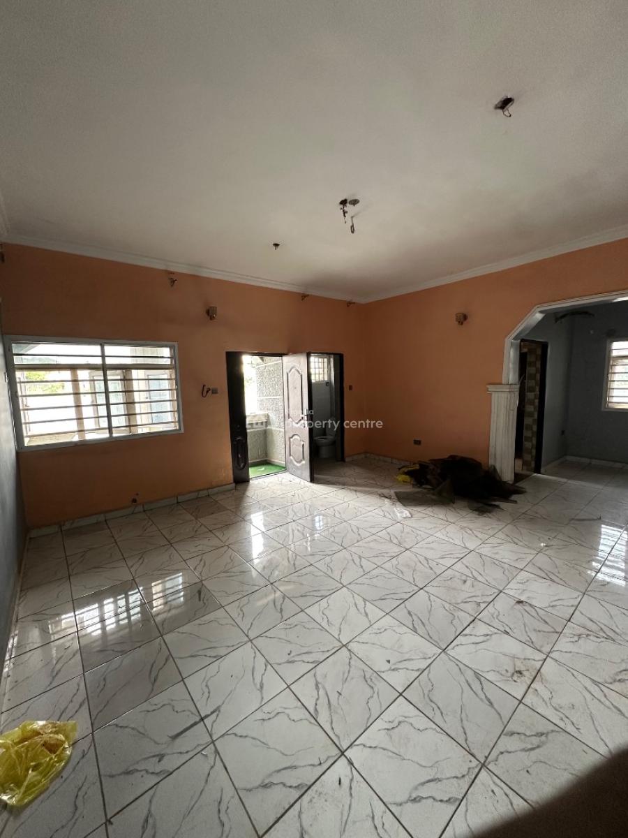 Well Finished Two Bedroom Flat, Phase 4, Kubwa, Abuja, Flat / Apartment for Rent