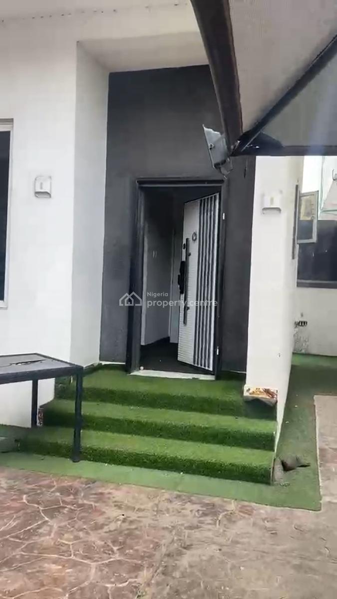 Luxury  4-bedrooms Fully Detached Duplex with Bq, Thomas Estate, Ajah, Lagos, Detached Duplex for Sale