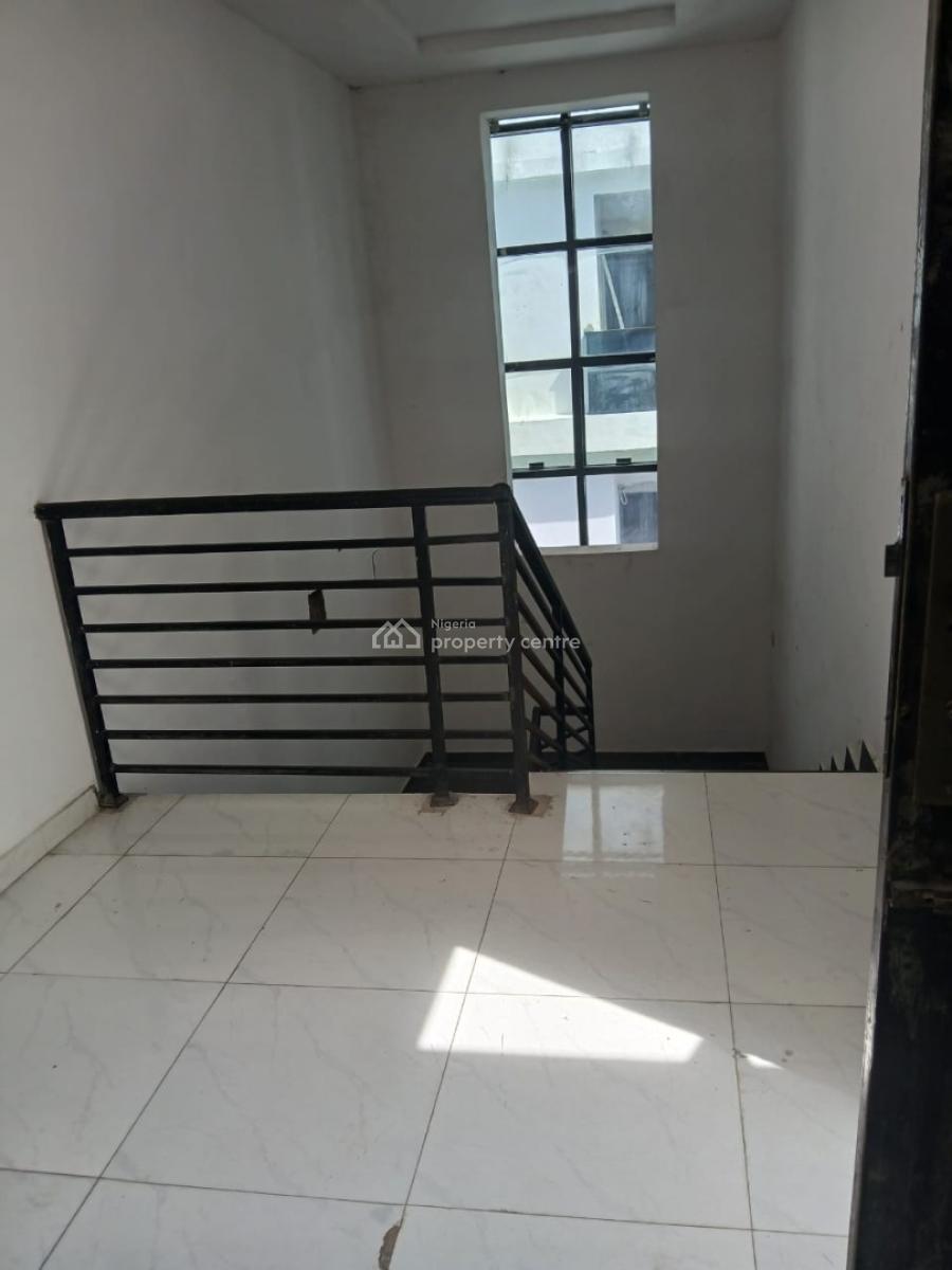 3 Bedroom Flat Penthouse Ikate Gbangbala, Gbangbala, Ikate, Lekki, Lagos, Flat / Apartment for Rent