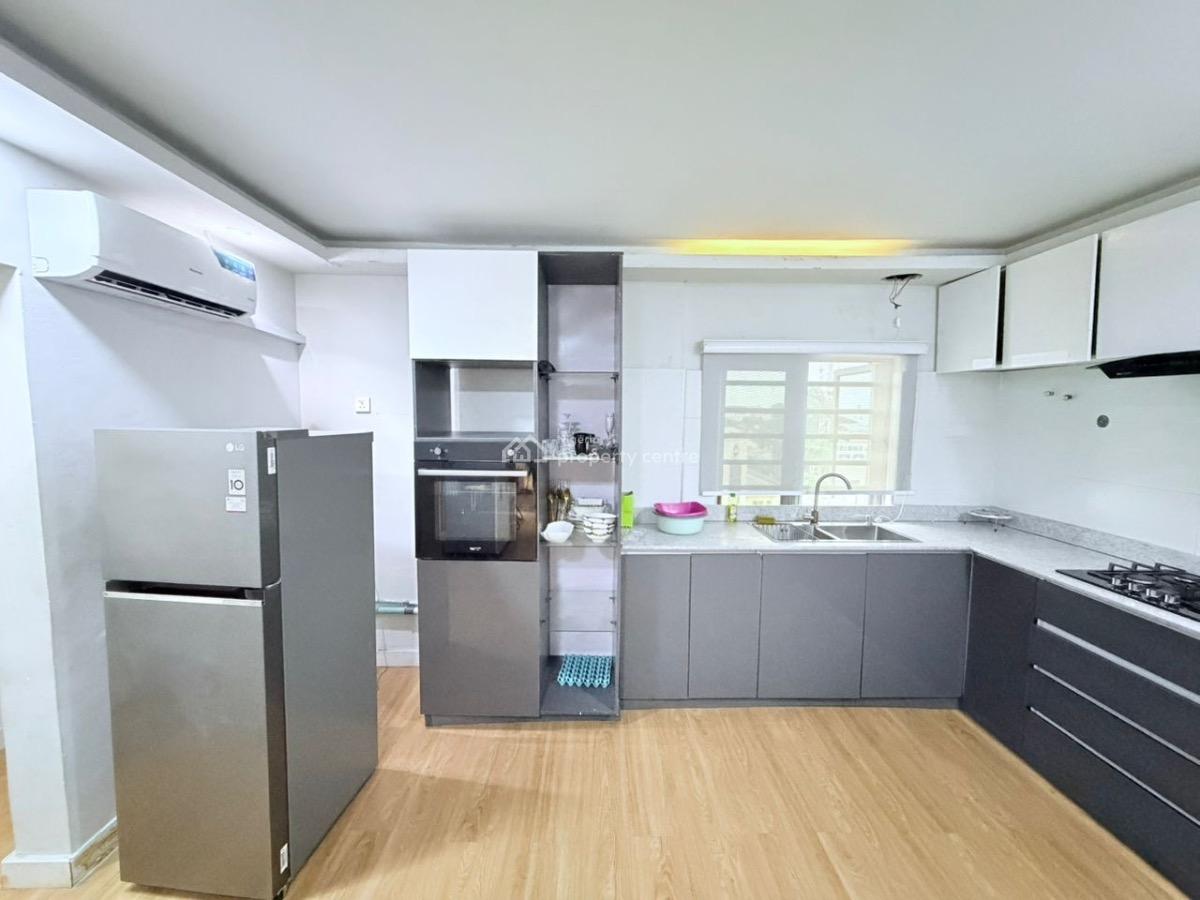 Furnidhed 2 Bedroom Apartment, Lekki Right Whitesand, Lekki Phase 1, Lekki, Lagos, Flat / Apartment for Rent