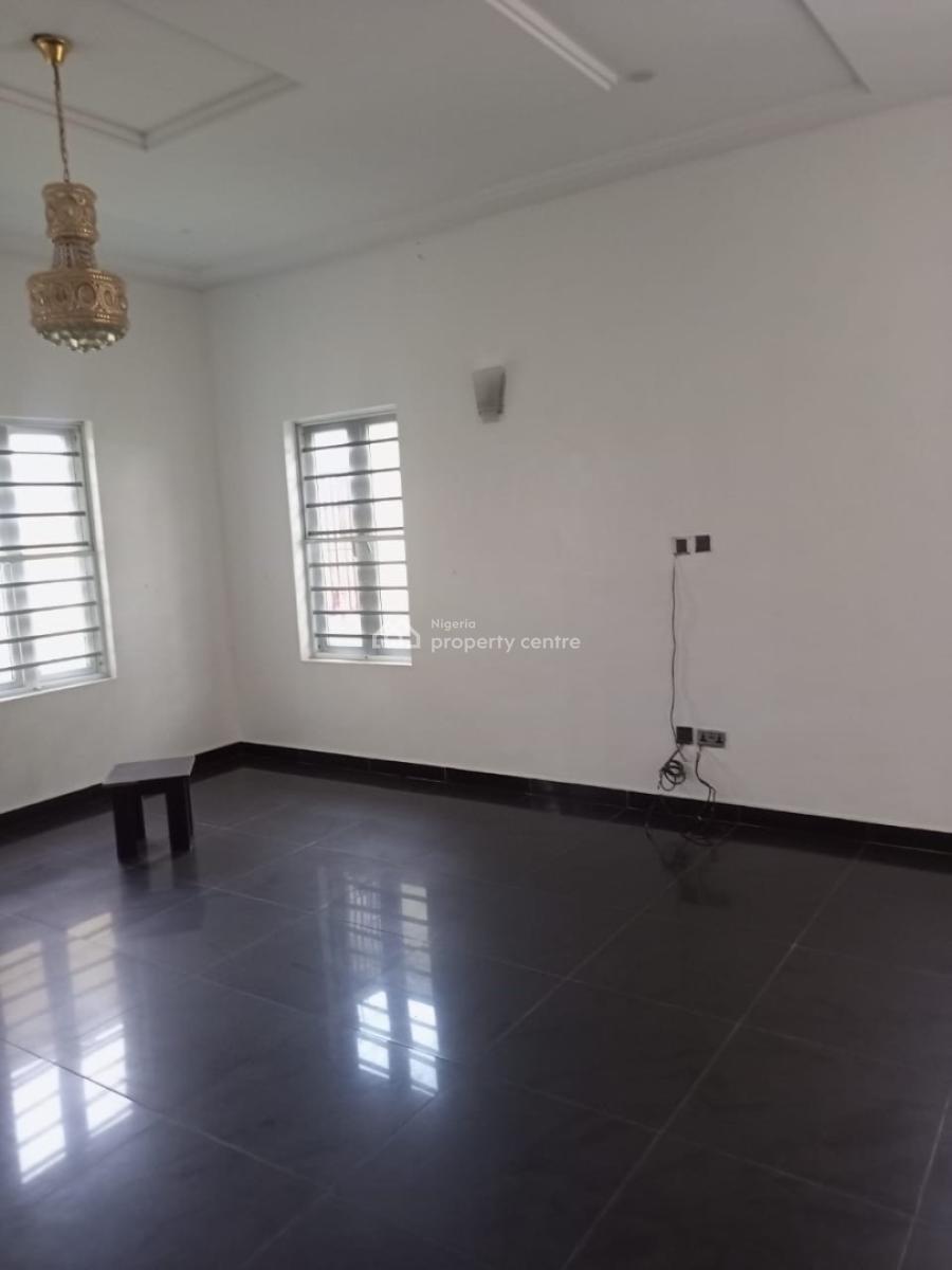 4 Bedroom Semidetached Duplex with Bq, Ologolo, Lekki, Lagos, Semi-detached Duplex for Rent