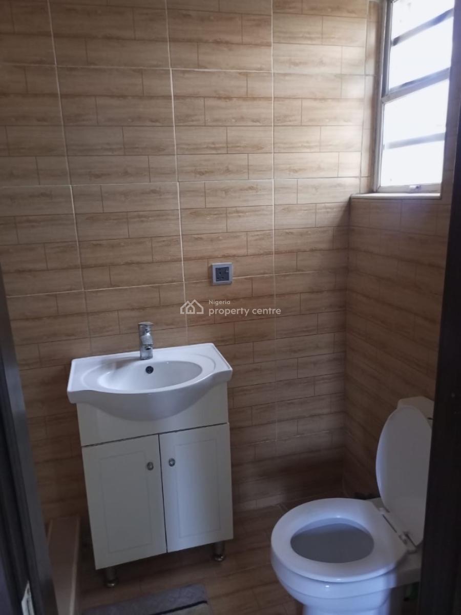 4 Bedroom Semidetached Duplex with Bq, Ologolo, Lekki, Lagos, Semi-detached Duplex for Rent