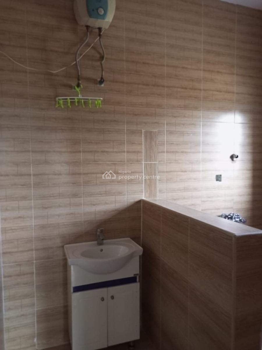 4 Bedroom Semidetached Duplex with Bq, Ologolo, Lekki, Lagos, Semi-detached Duplex for Rent