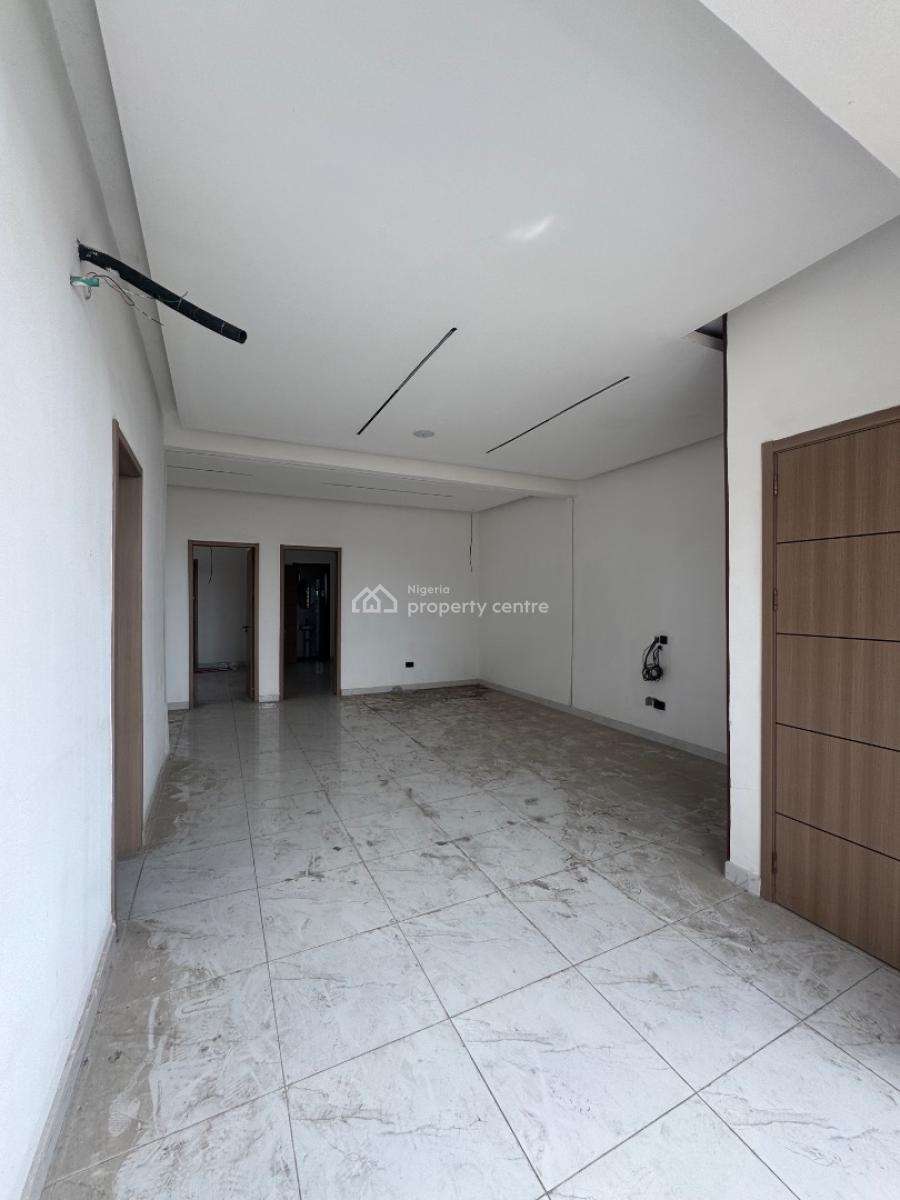 Beautiful Two (2) Bedroom Apartment, Lekki Phase 1, Lekki, Lagos, Flat / Apartment for Sale