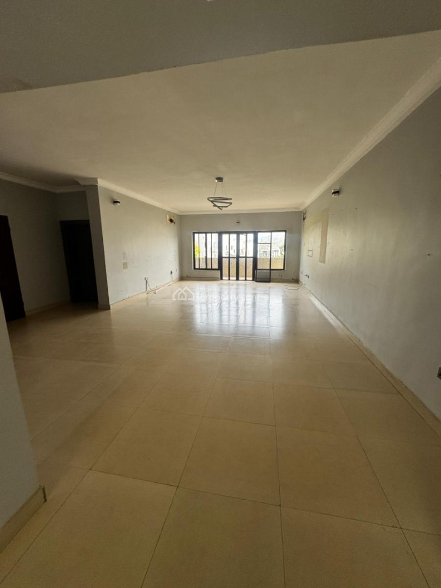 a Well-built Spacious & Serviced 3-bedroom Flat + 1bq, Off Ibb Way. ( Video Is Attached), Maitama District, Abuja, Flat / Apartment for Rent
