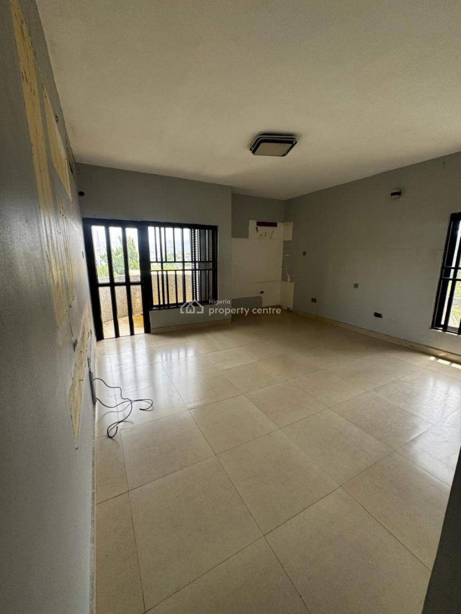 a Well-built Spacious & Serviced 3-bedroom Flat + 1bq, Off Ibb Way. ( Video Is Attached), Maitama District, Abuja, Flat / Apartment for Rent