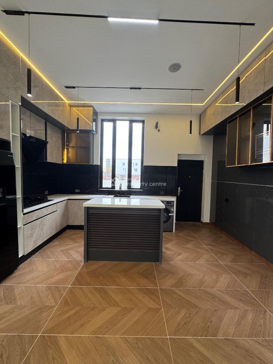 Magnificent Five (5) Bedroom Semi Detached Duplex, Lekki Phase 1, Lekki, Lagos, Semi-detached Duplex for Sale