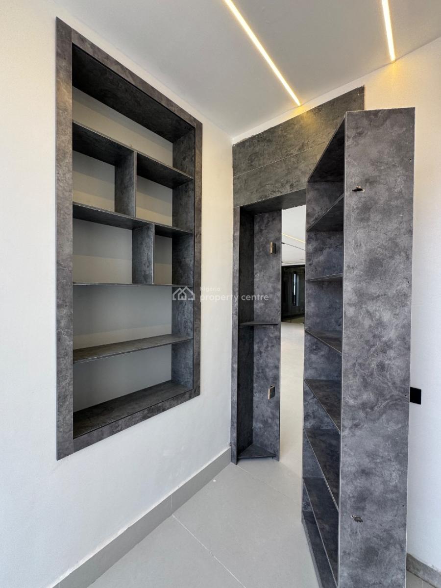 Magnificent Five (5) Bedroom Semi Detached Duplex, Lekki Phase 1, Lekki, Lagos, Semi-detached Duplex for Sale