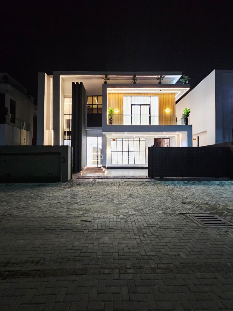 Five (5) Bedroom Detached Duplex in Lekki️️  Location:  Vgc, Lek, Lekki, Lagos, Detached Duplex for Sale