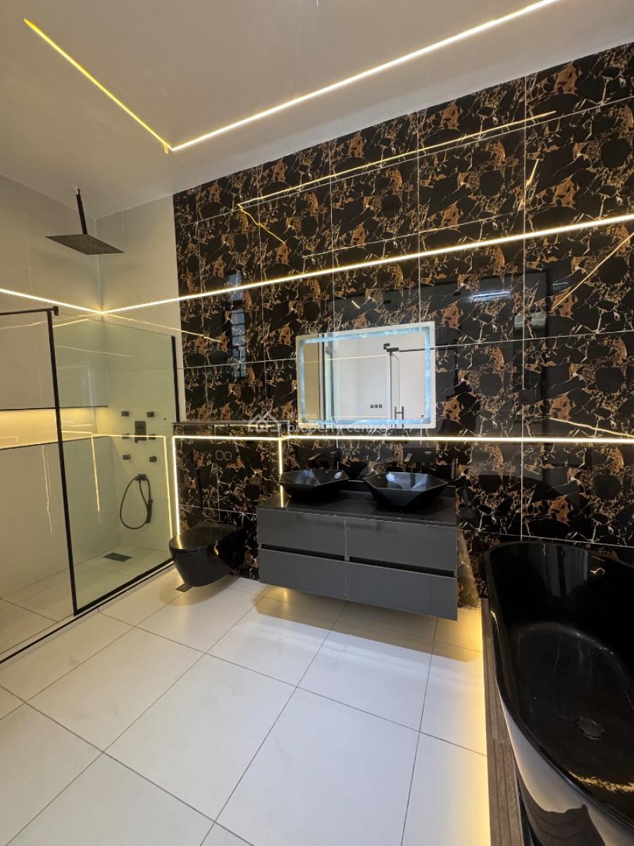 Neatly Built Five(5) Bedroom Detached Duplex, Lekki, Lagos, Detached Duplex for Sale